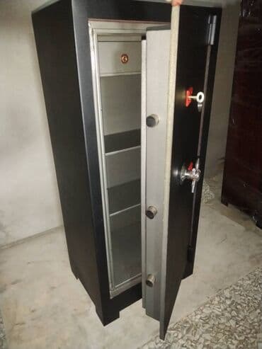 копилка на 100 тысяч сом таблица: Seyf Türk zavod malı. Seyf İçi qumlu. !!! Yanğına qarşı zəmanətli — 5