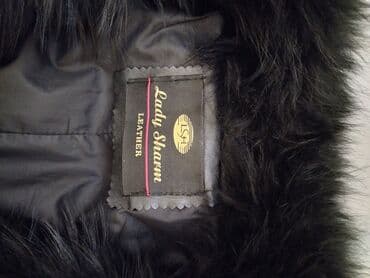 Gödəkcə az geyinilib. Təmiz dəridir. Mexidə təmizdir.1300 ə alınıb. M