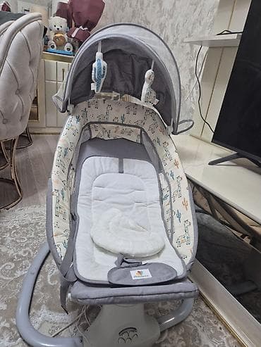 kaktus: Oğlan və qız üçün, Beşik, Matras ilə, Yellənmə mexanizm ilə — 3