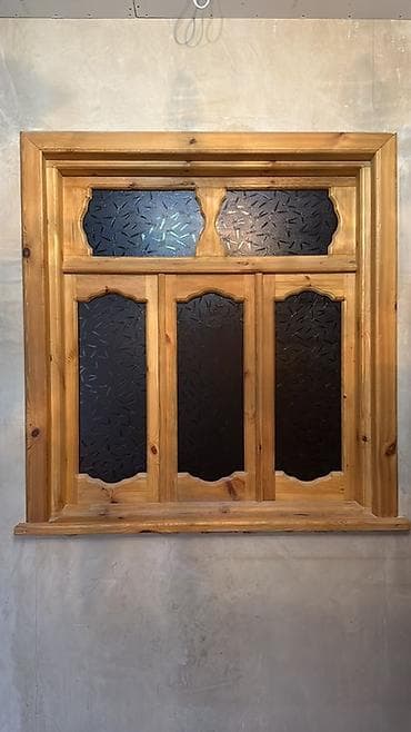 Taxta çərçivəli dekorativ pəncərə - Material: təbii ağac (qalın