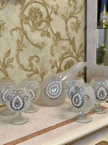 фольксваген джетта 6: Qasli mat qrafin desti 6 qedeh ile birlikde satilir. Ideal — 1