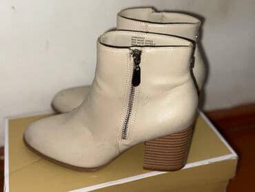 qadin botlari: Qısaboğaz, Guess, Ölçü: 38, rəng - Bej, İşlənmiş — 1