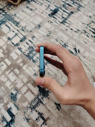 samsung galaxy tab a: IPhone 13 mini, Голубой, Face ID — 5