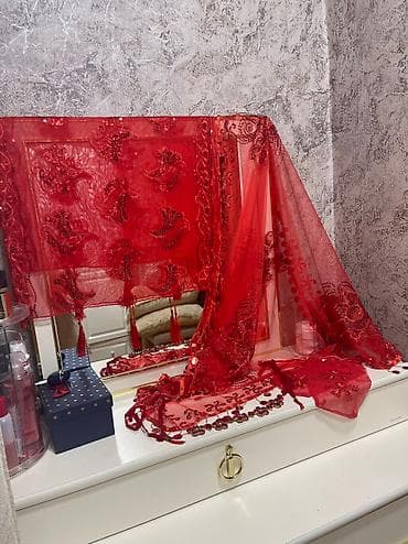 paltar xoncalari: Xına üçün, baş örtüyü, şal, elcekler, ve bel bağı. Her biri ideal — 1