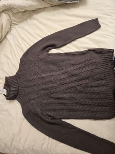 yun jaket: Qadın sviteri Təzə.Etiketi üstündə.təmiz yundur .L öıçü .15 azn - — 3