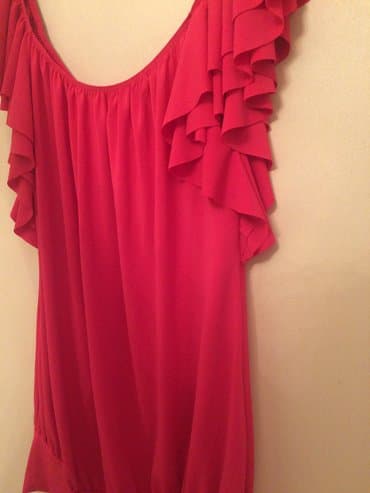 ağ qadın koftaları: Kofta türk malidi 42 razmer tezedır, balaca oldugundan geyinilmeyib — 1