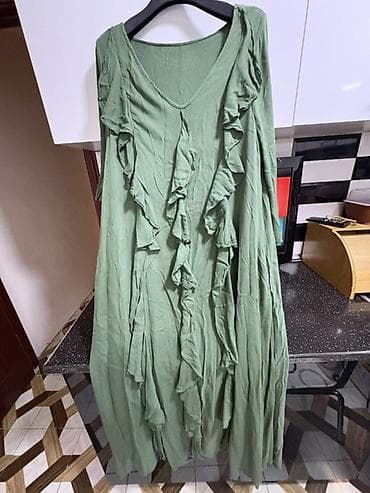 Zeytun-yaşıl rəngdə uzun qadın paltarı - Model: A-kəsimli, boş
