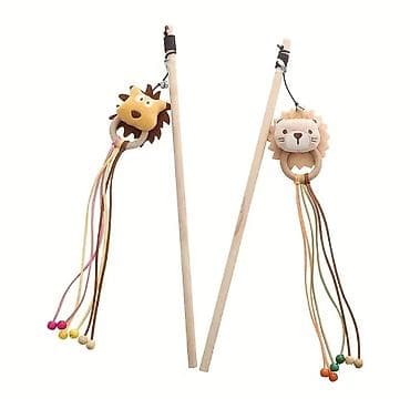 Yuvalar: Enerji yığaraq işləyən yeriyən sıçan oyuncağı 9₼. Digər oyuncaq 6₼ — 6