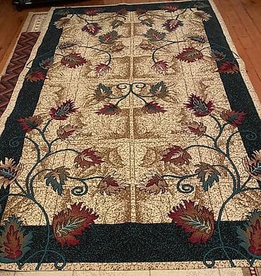 İşlənmiş xalça satılır. Çox az istifadə olunub