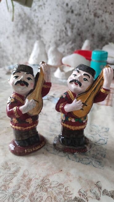 Süni güllər: Fiqur, Gips — 1