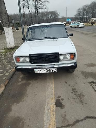 Tecili LADA 2107 satilir mator qarofqa super vezyetde qarofqa 5 masin