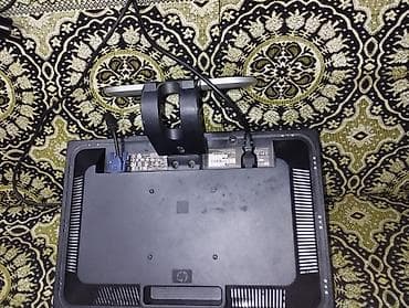 Modemlər və şəbəkə avadanlıqları: HP LP2065 LCD monitor - Ekran diaqonalı: 20 düym - Panel: IPS (geniş — 2