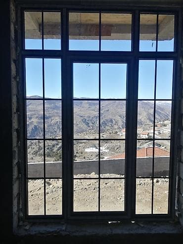 bolt taksi gence: Tecili PVC PENCERE VE IZO ALUMINUM USTALARI teleb olunur — 1