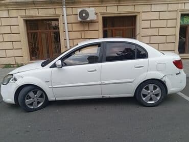 диски литые р14 на ниссан: Kia Rio: 1.5 l | 2010 il Sedan — 3