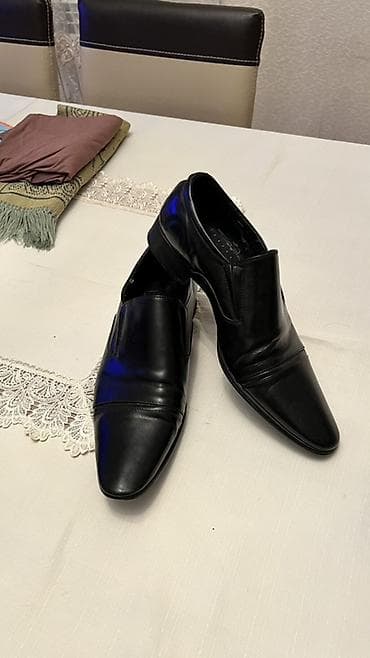 Ayaqqabılar: Qara kişilər üçün klassik dəri tufli - Model: slip-on, bağsız - — 2