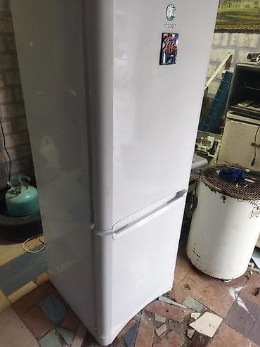 kamera qelem: 2 qapılı Indesit Soyuducu Satılır, rəng - Ağ — 4