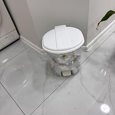 Salon, tibbi mebel: Gözəllik salonu üçün iş masası və aksesuar dəsti - Geniş iş masası — 3