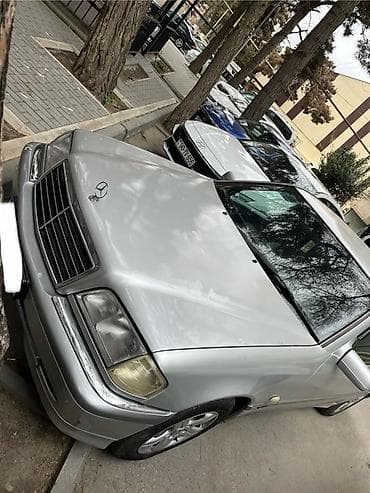 mercedes sprinter satilir: Mercedes-Benz C 180: 1.8 l | 1999 il Sedan — 7