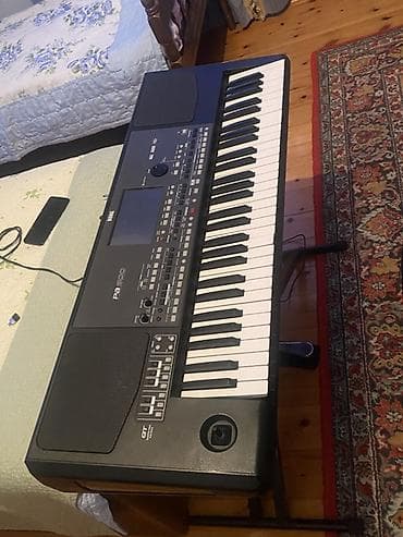 Sintezator, Korg
