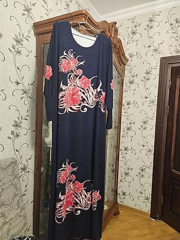 Trikotaj hem gundelik hem toyluq dondur. uzerinde biserli işlemeler