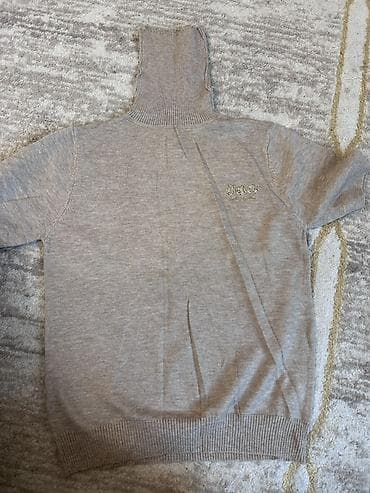 Qadın üst geyimləri dəsti – 4 ədəd 1) Zolaqlı yay bluzası: - Rəng — 10