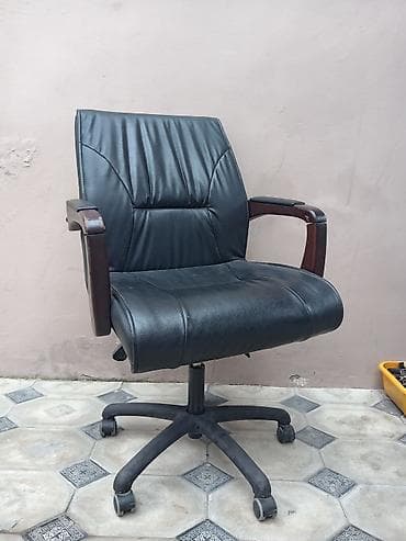 Ofis dolabları: İşlənmiş, Təkərli, Qolları tənzimlənmir, Dəri — 4