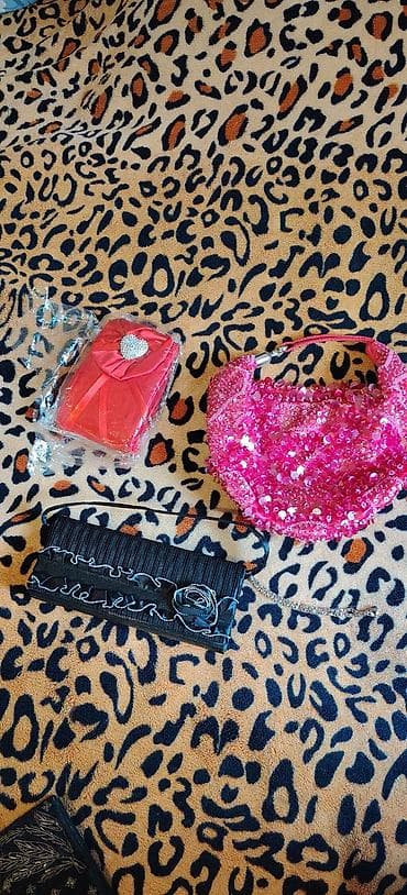 satt: Çanta daşlarla. Germaniyadan. alınıb. bir. dâfâ. toya tutmuşam — 2