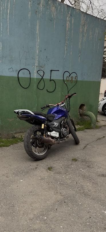 matis: Motosiklet – yol/street üslubunda, mavi rəngdə gövdə və qara — 2