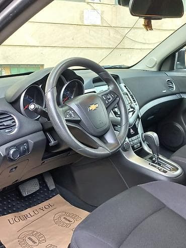 Chevrolet: Chevrolet Cruze: 0.4 л | 2015 г. 150000 км Седан — 7