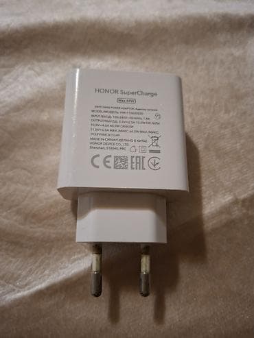 Мобильные телефоны и аксессуары: Honor 66v x9 adaptırı təmiz telefonun üstündə gələndi qiyməti 35 manat — 1