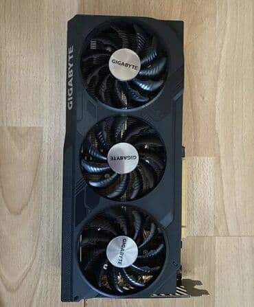 videokartlar: Videokart gigabyte NVIDIA Модель: GeForce RTX 4070 Founders Edition — 1