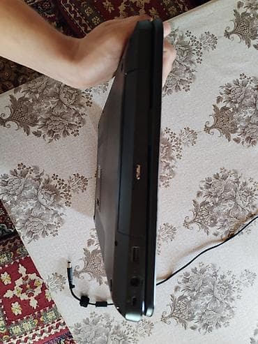 predator notebook: İşlənmiş HP Pavilion, 17.3 ", AMD A4, 128 GB — 8