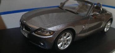 qarmon qutusu: BMW, 2025 il, 1:8, Dəmir — 3