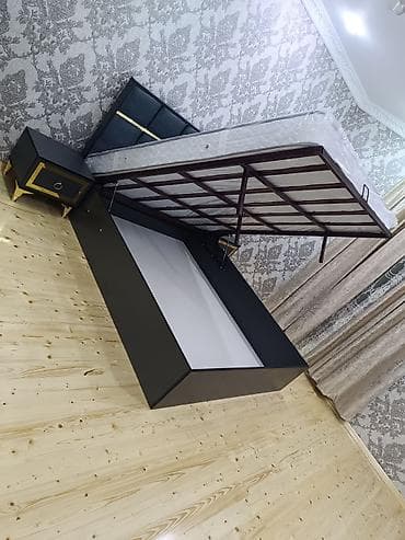 deyirmi masa: İkinəfərlik çarpayı, Dolab, Rusiya, Yeni — 4