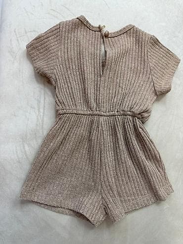 kombinezonlar: Naxışlı toxunma naxışlı, qısaqol uşaq romperi. Elastik beli və qısa — 2