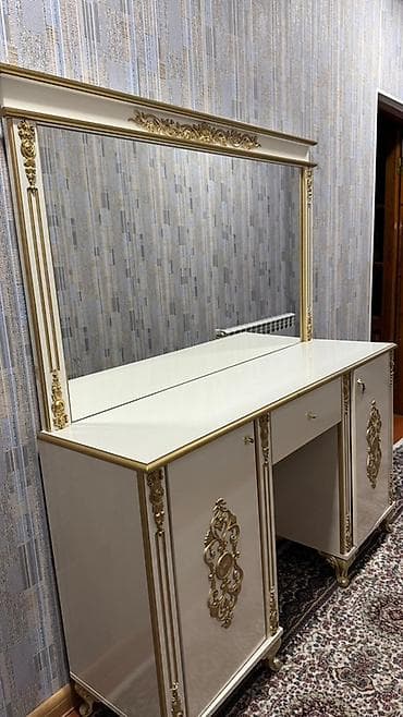 masa dəsdi: İkinəfərlik çarpayı — 4