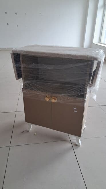 kuxna dolabı: Açılan, 2 qapılı Düz dolab, Mətbəx dolabı — 4