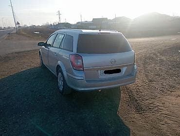 hyundai masin: Opel Astra: 1.3 l | 2007 il 350000 km Universal — 2