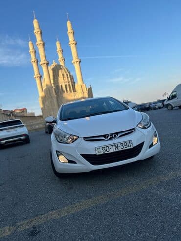 kia forte 2017: Hyundai Elantra: 1.6 l | 2014 il Sedan — 5