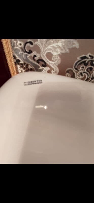 metak boru qiymeti: Məhsul: Tualet üçün su çəni (üst qapaqlı, üstdən düyməli) Təsvir: - — 6