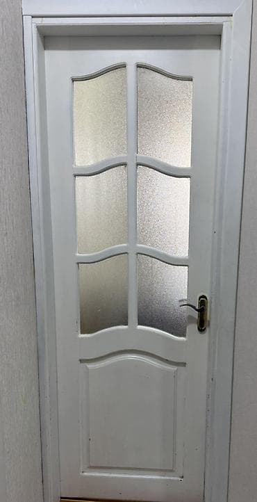 pec: 1 ədəd zal qapısı 120;2, 3ədəd 2;80, 2 ədəd 60;2 qapıların birinin — 2