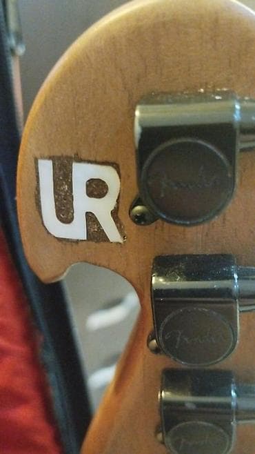 sazlar: Elektrik saz – piezo/preamplifikatorlu - Korpus: ağac, tünd qəhvəyi — 7