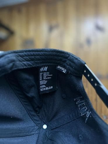 işci geyimi: H&M Divided kepka – “MEOW” detalı, pişik qulaqlı — 2