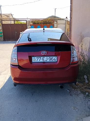 prius teker: Toyota Prius: 1.5 l | 2007 il Hetçbek — 3