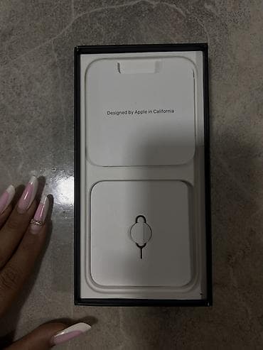 13 pro max pil: IPhone 13 Pro Max, Gümüşü, Simsiz şarj — 3