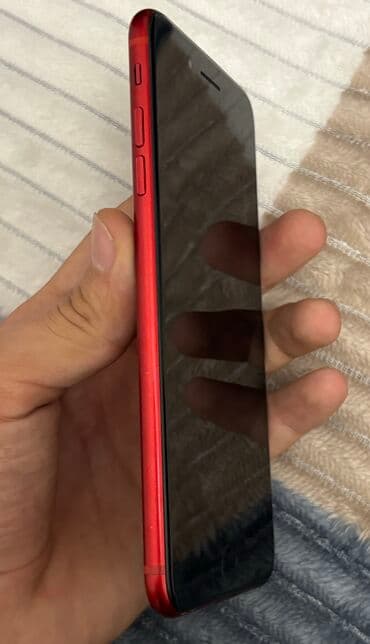 iphone 7 plus 32gb ikinci el: IPhone 8 Plus, 64 GB, Qırmızı, Barmaq izi — 4