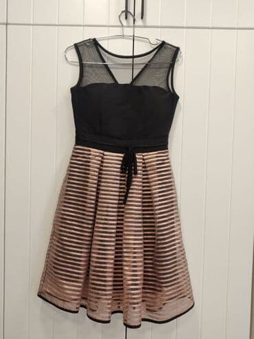 S razmer 3 defe geyilib, toy paltari