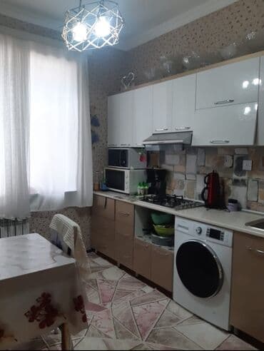 tecılı satilir: Binəqədi qəs. 3 otaqlı, 100 kv. m, Kredit yoxdur, Yeni təmirli — 4