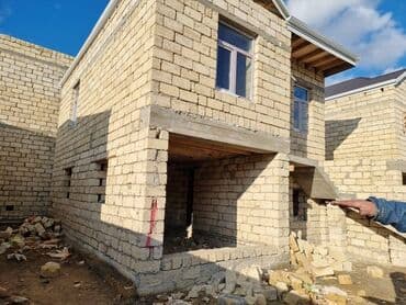 azadliq metrosu: Masazır 4 otaqlı, 120 kv. m, Kredit var, Təmirsiz — 2