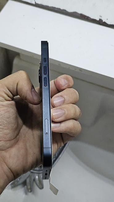 IPhone 13, 128 GB, Midnight, Zəmanət, Barmaq izi, Face ID